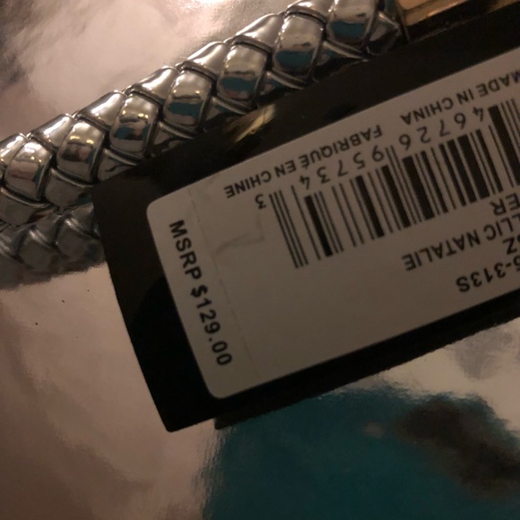 💎New Stunning Metallic BEBE totes 💎 - Picture 4 of 8